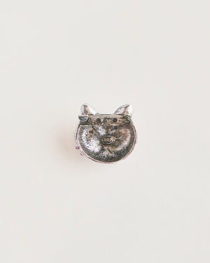 CIQ266 Hand-painted cat brooch
