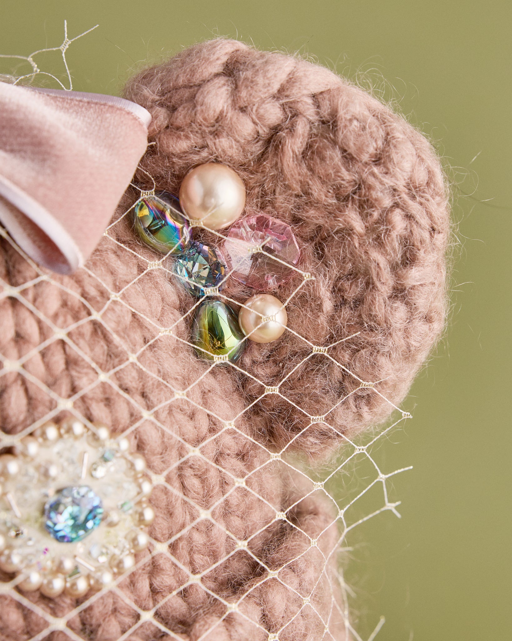 Mochaは11月上旬、Ivoryは12月中旬発送予定  CIQ258 Cozy Bear Hug