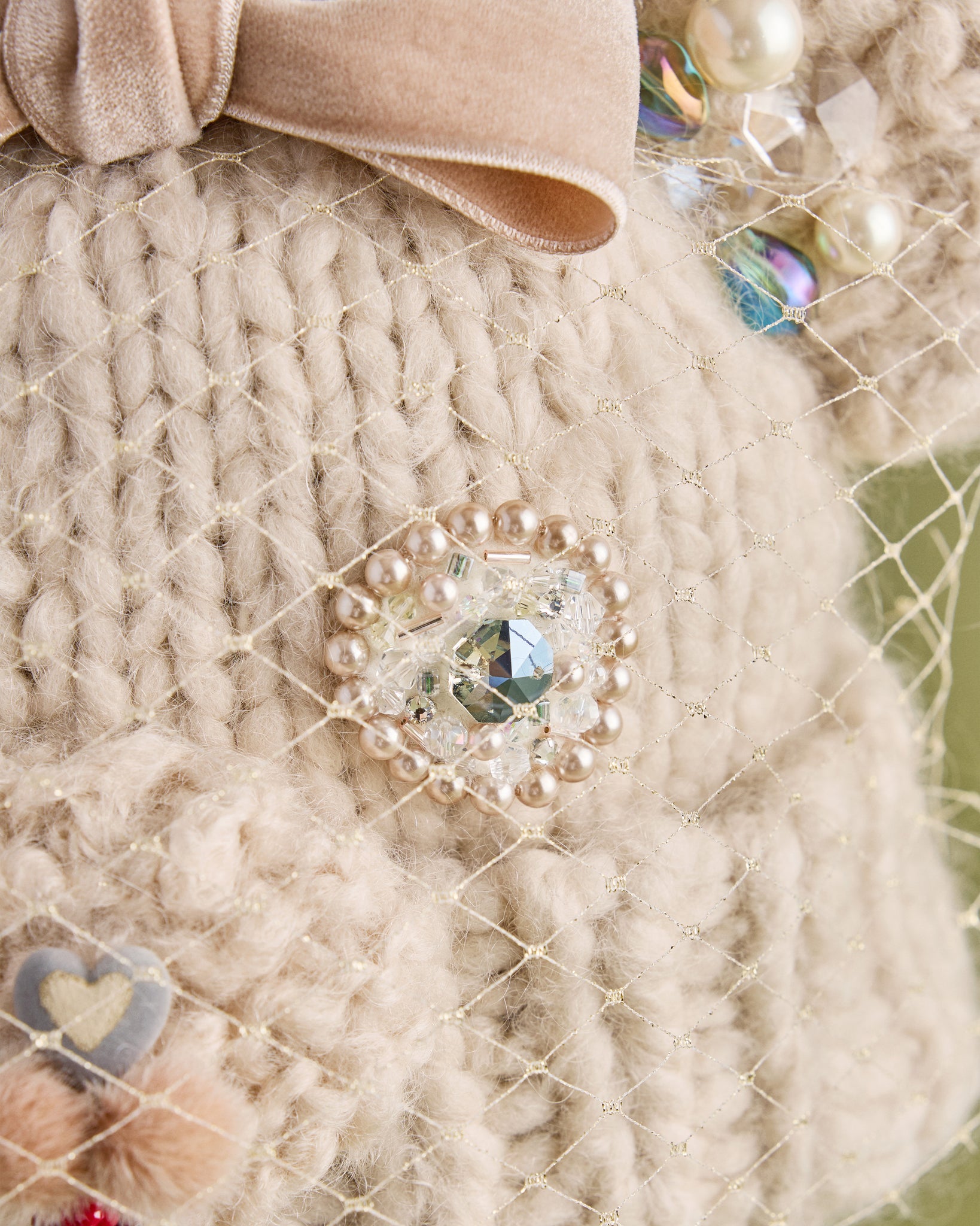 Mochaは11月上旬、Ivoryは12月中旬発送予定  CIQ258 Cozy Bear Hug