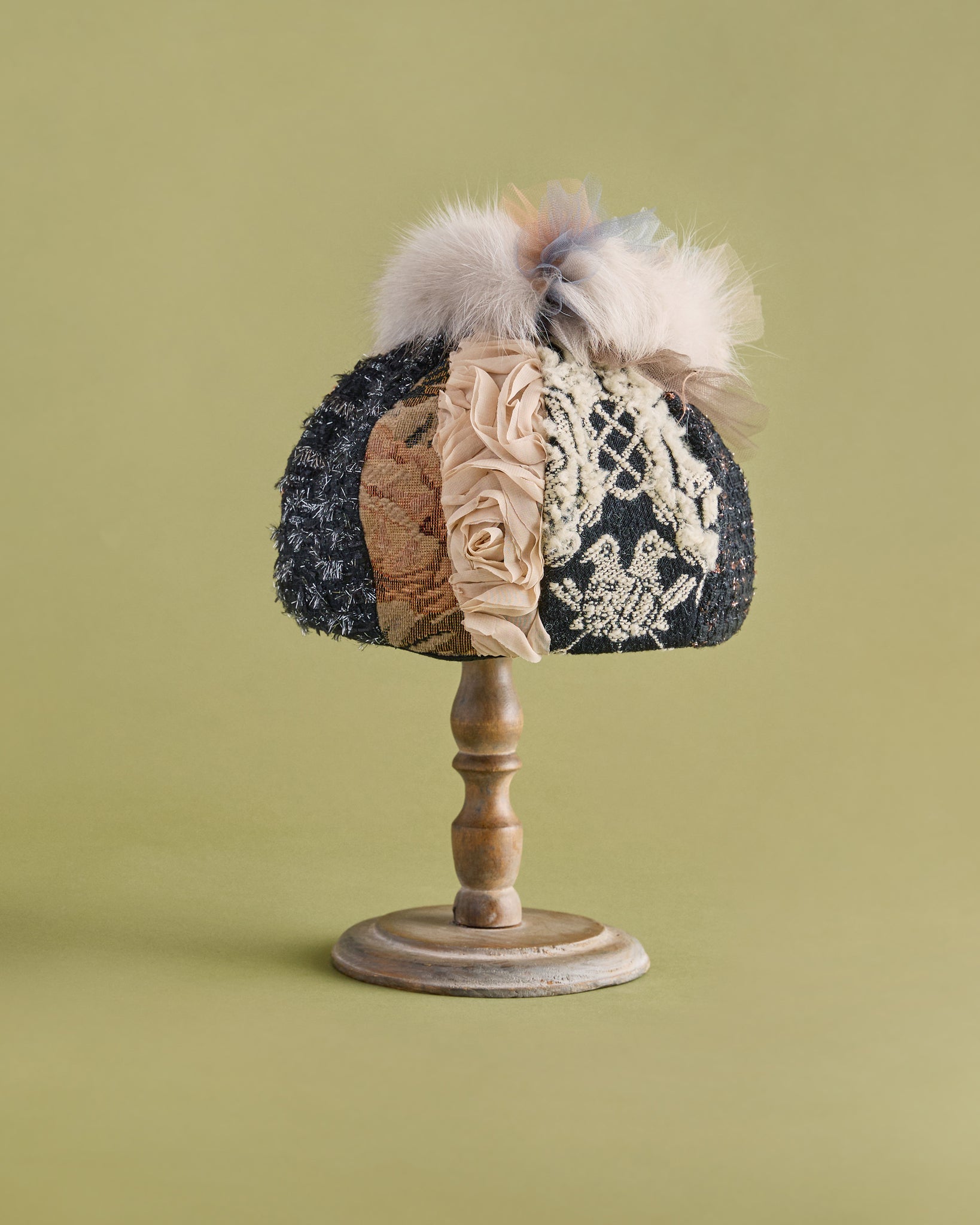 11月中旬発送予定　CIQ260 Moonshadow