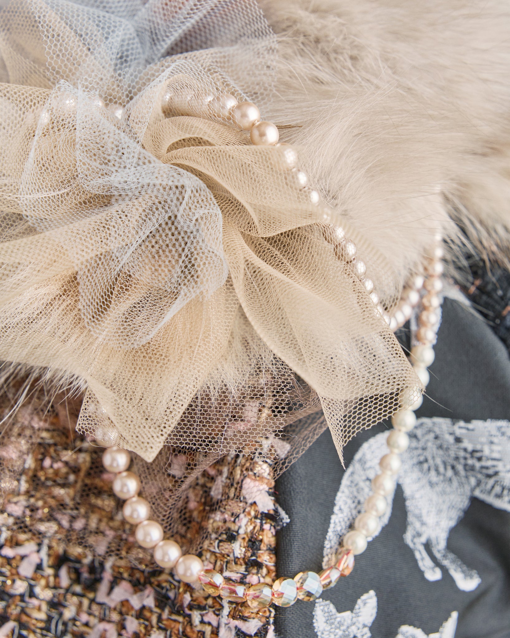 11月中旬発送予定　CIQ260 Moonshadow