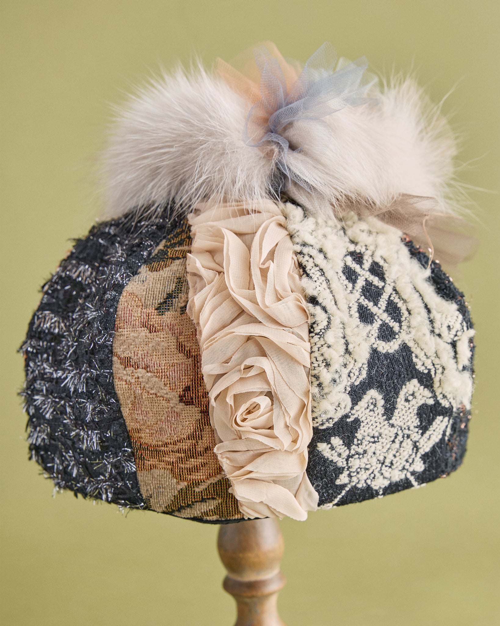 11月中旬発送予定　CIQ260 Moonshadow