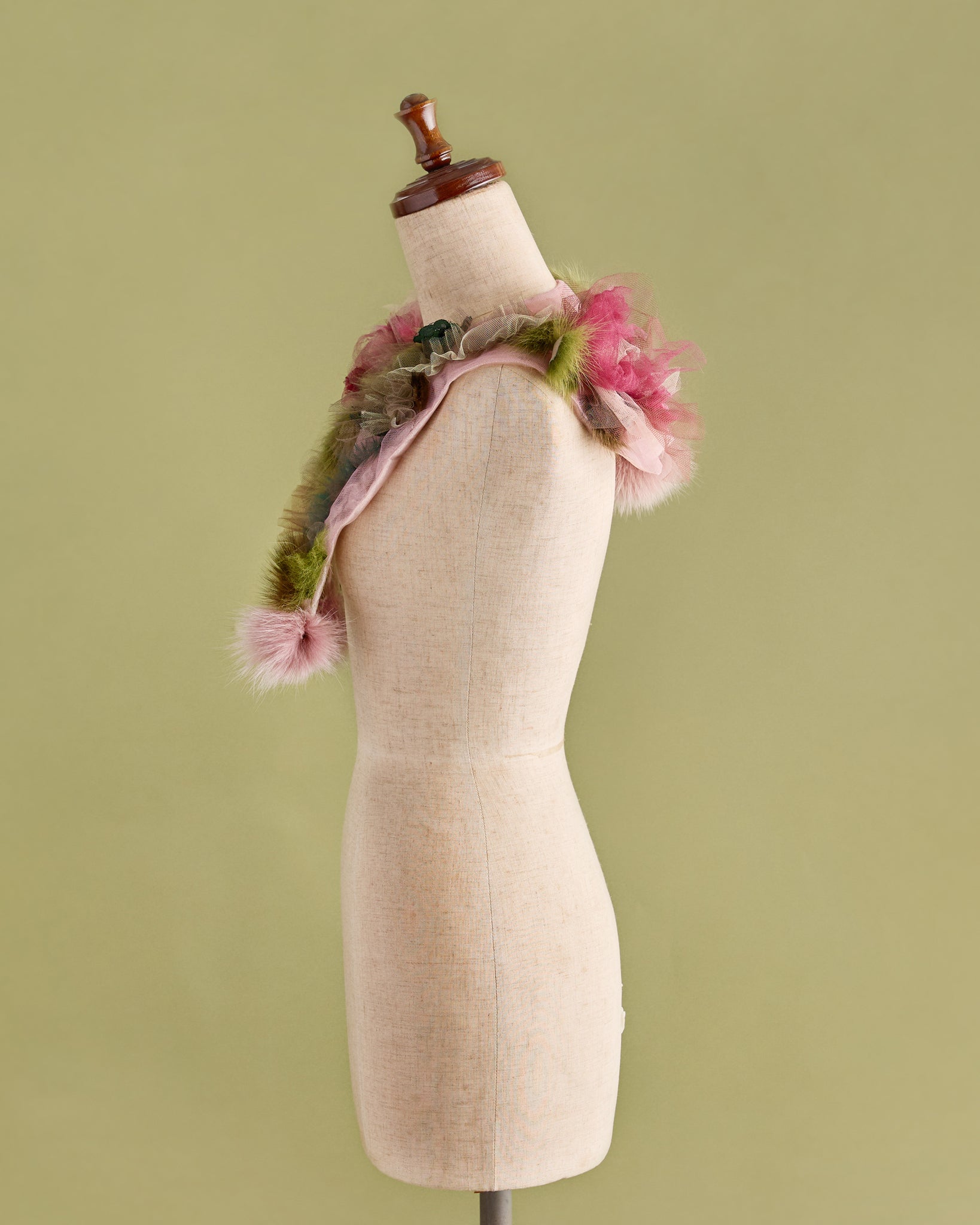 11月上旬発送予定  CIQ264 Moonlit Collar