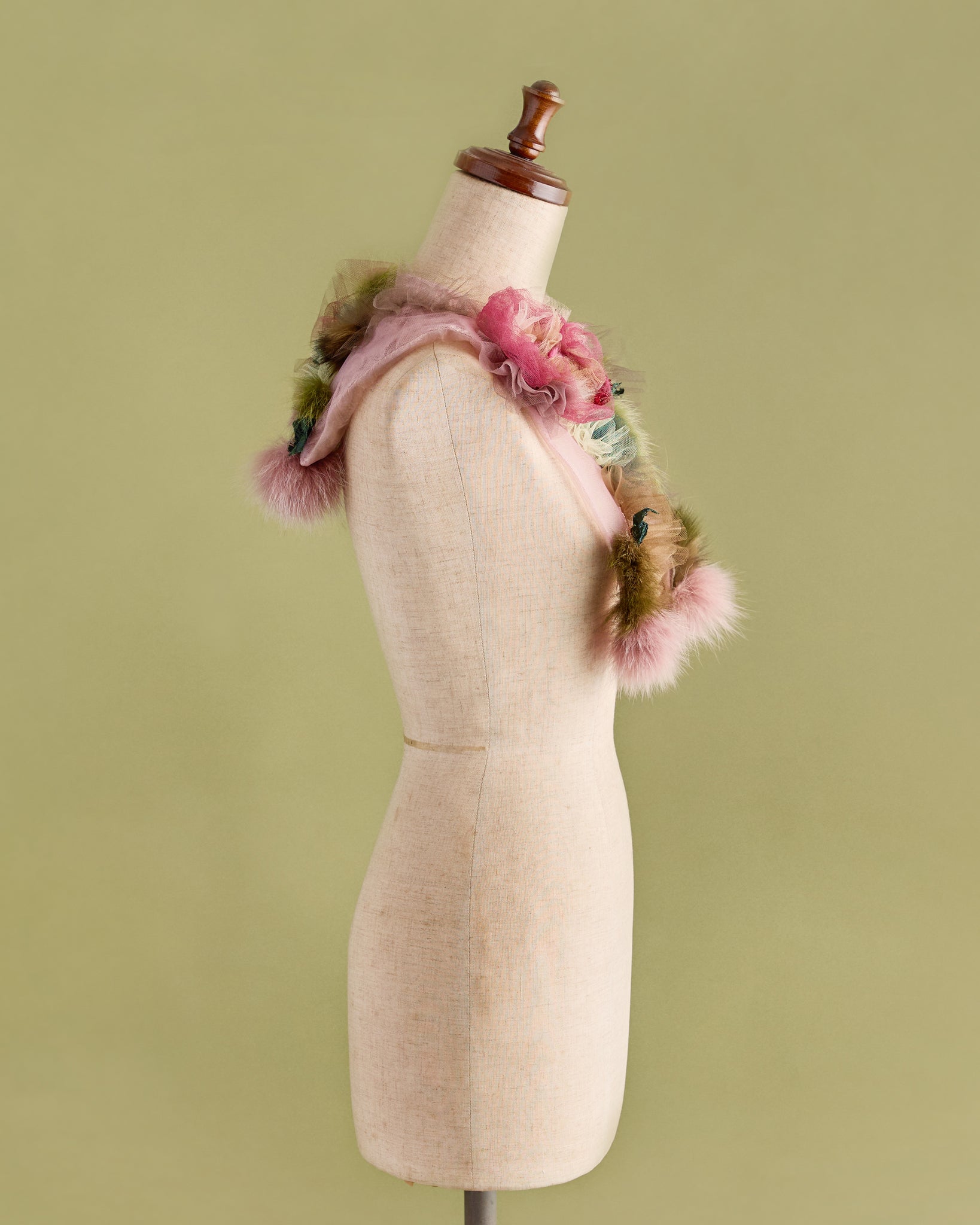 11月上旬発送予定  CIQ264 Moonlit Collar