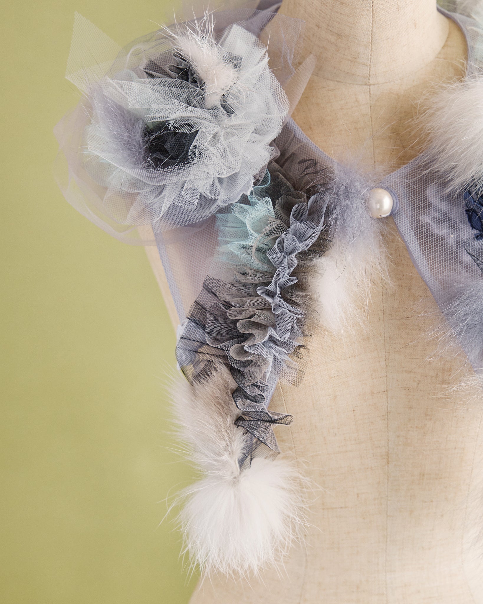 11月上旬発送予定  CIQ264 Moonlit Collar