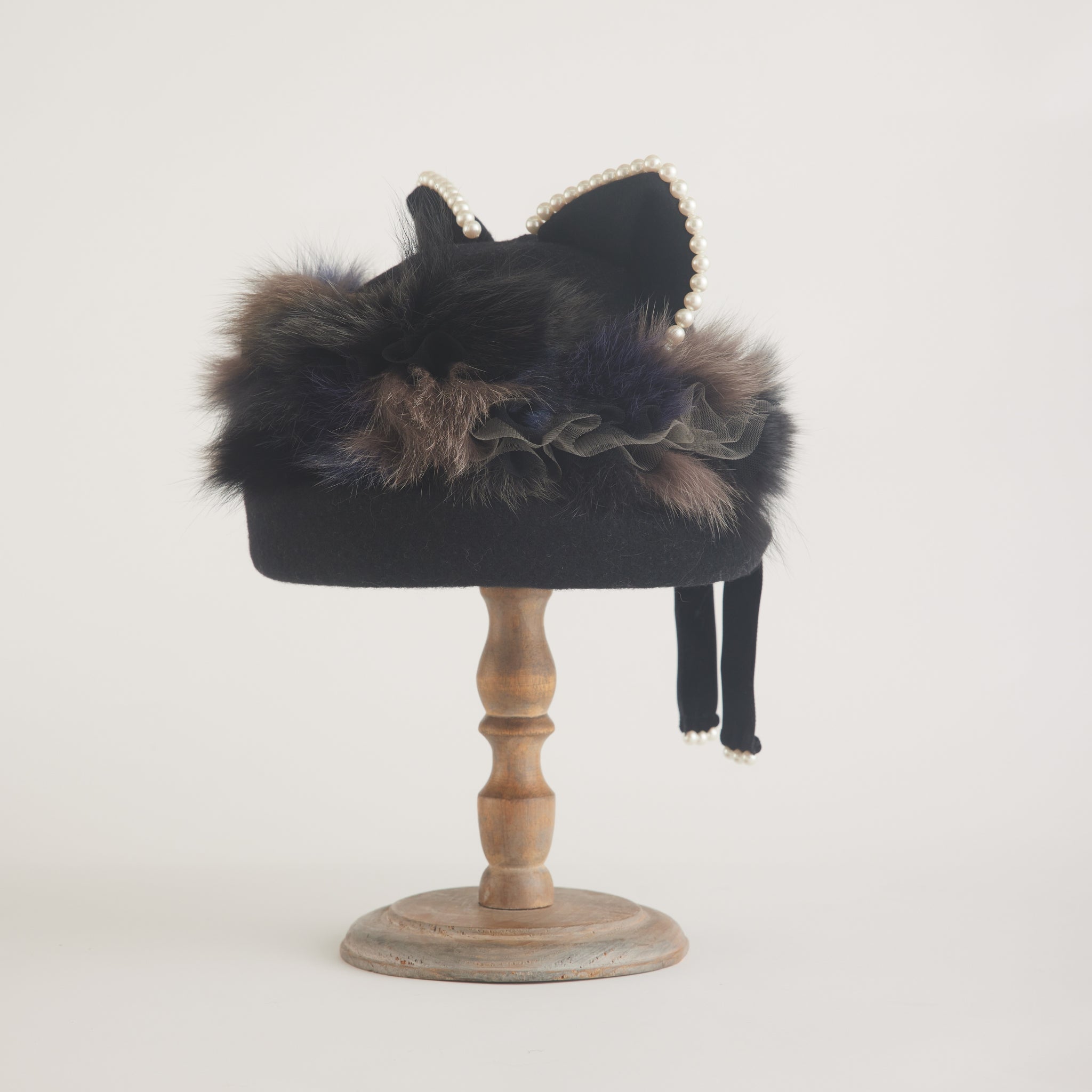 Pinkは11月上旬発送予定　CIQ072  Re:cat