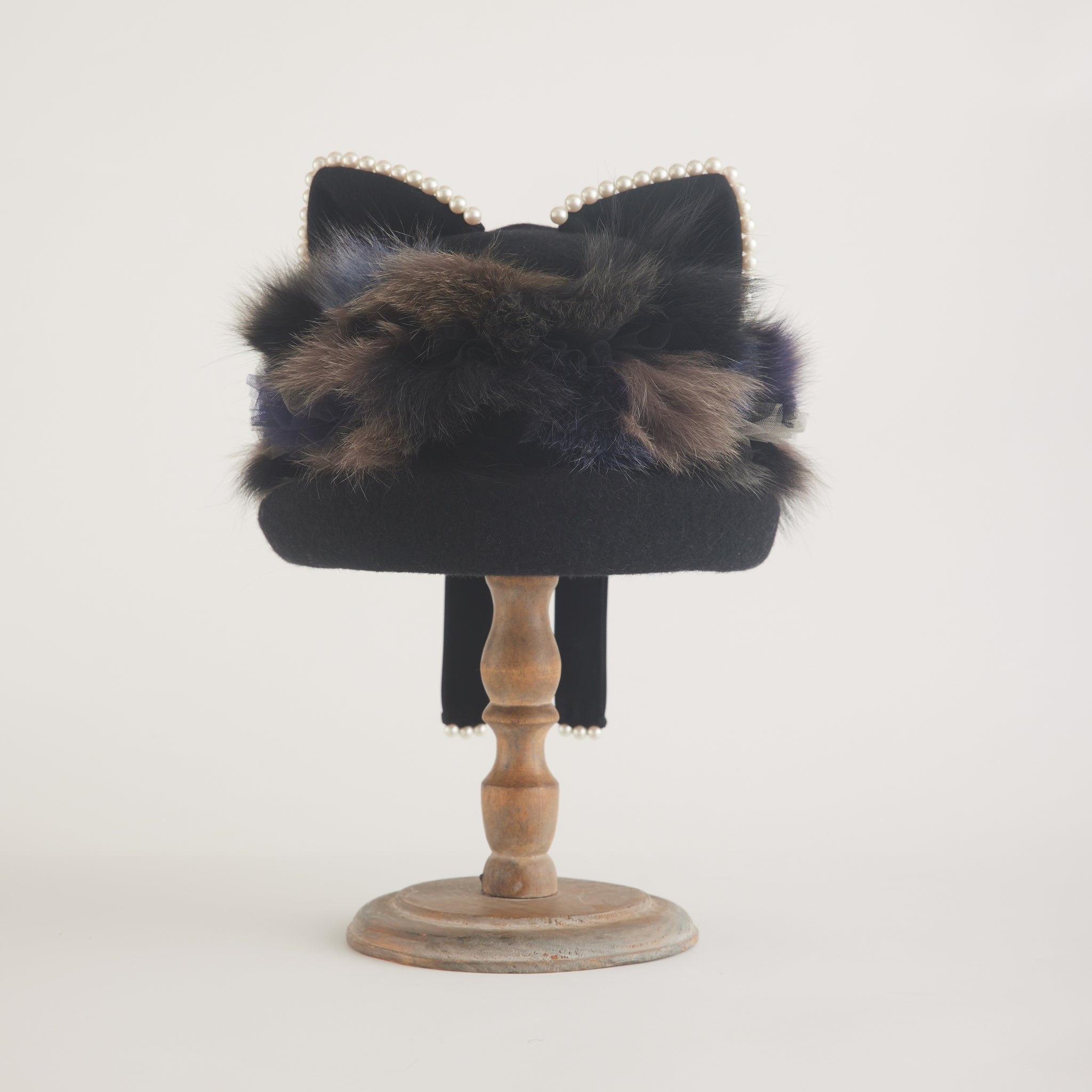 Pinkは11月上旬発送予定　CIQ072  Re:cat