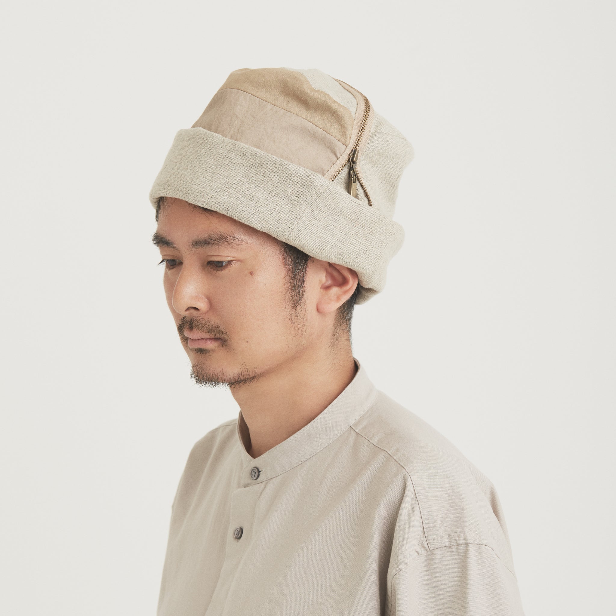 CIQ062　Zip